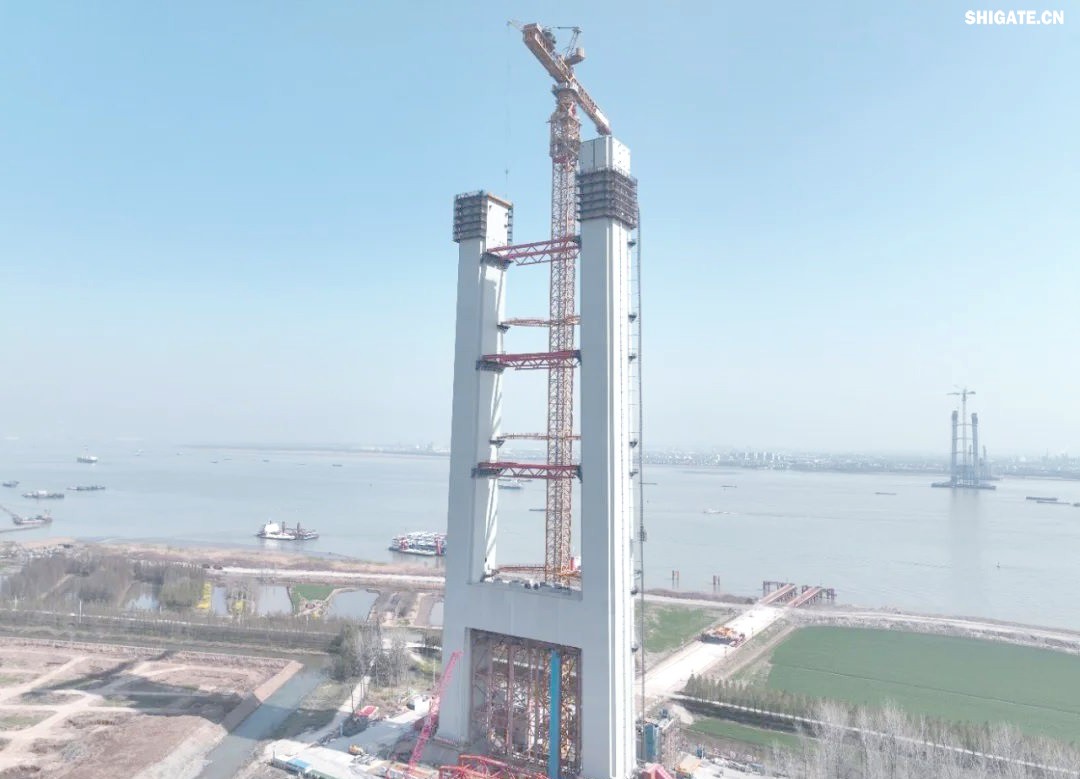 1756004238154741.jpg 2.jpg